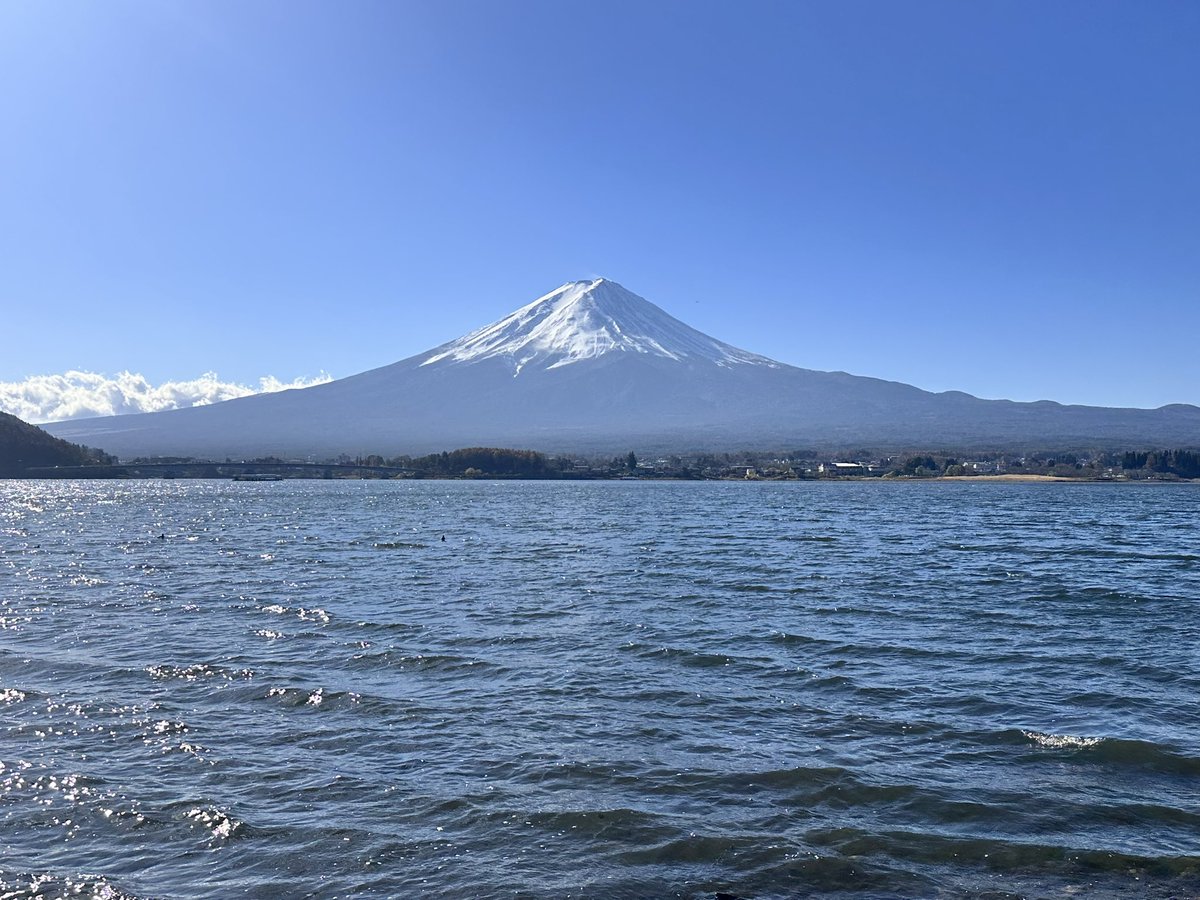 Ajfo98Sh's tweet image. 富士山🗻きれか✨🥹
日本一の山〜♬

#浜田省吾 
#富士山 
#イマソラ 
#ありがとう 
#感謝