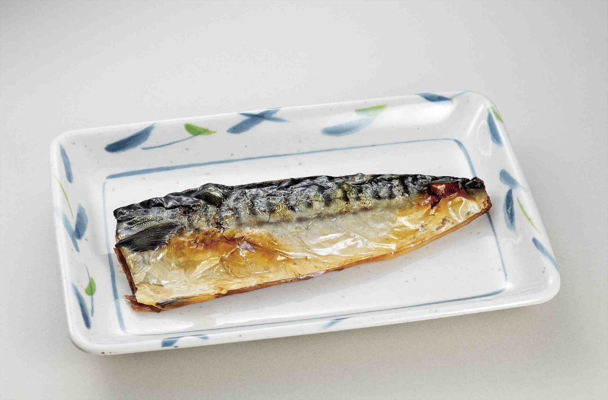 ecchomas's tweet image. 【食堂】２階食堂のおすすめは『豚肉と野菜の旨辛炒め』です。ご飯のすすむおかずですよ(^^)
『さば塩焼き』『おろし唐揚げ』『厚切りハムカツ』もあります！お昼は食堂に来てくださいね～