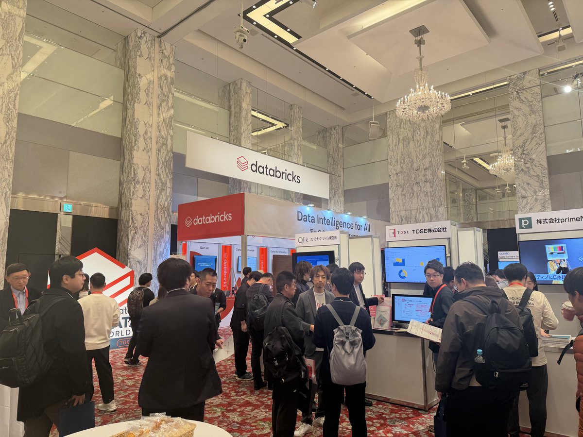 supermoemon's tweet image. 本日はdatabricksさん！
よろしくお願いします🧡!! 

#databricks #daiwt_tokyo
