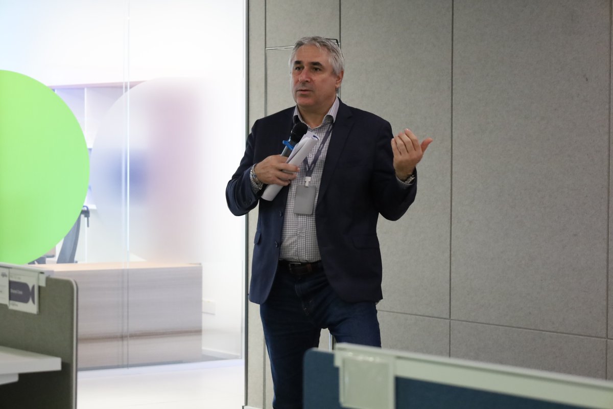 Ingenico tweet media