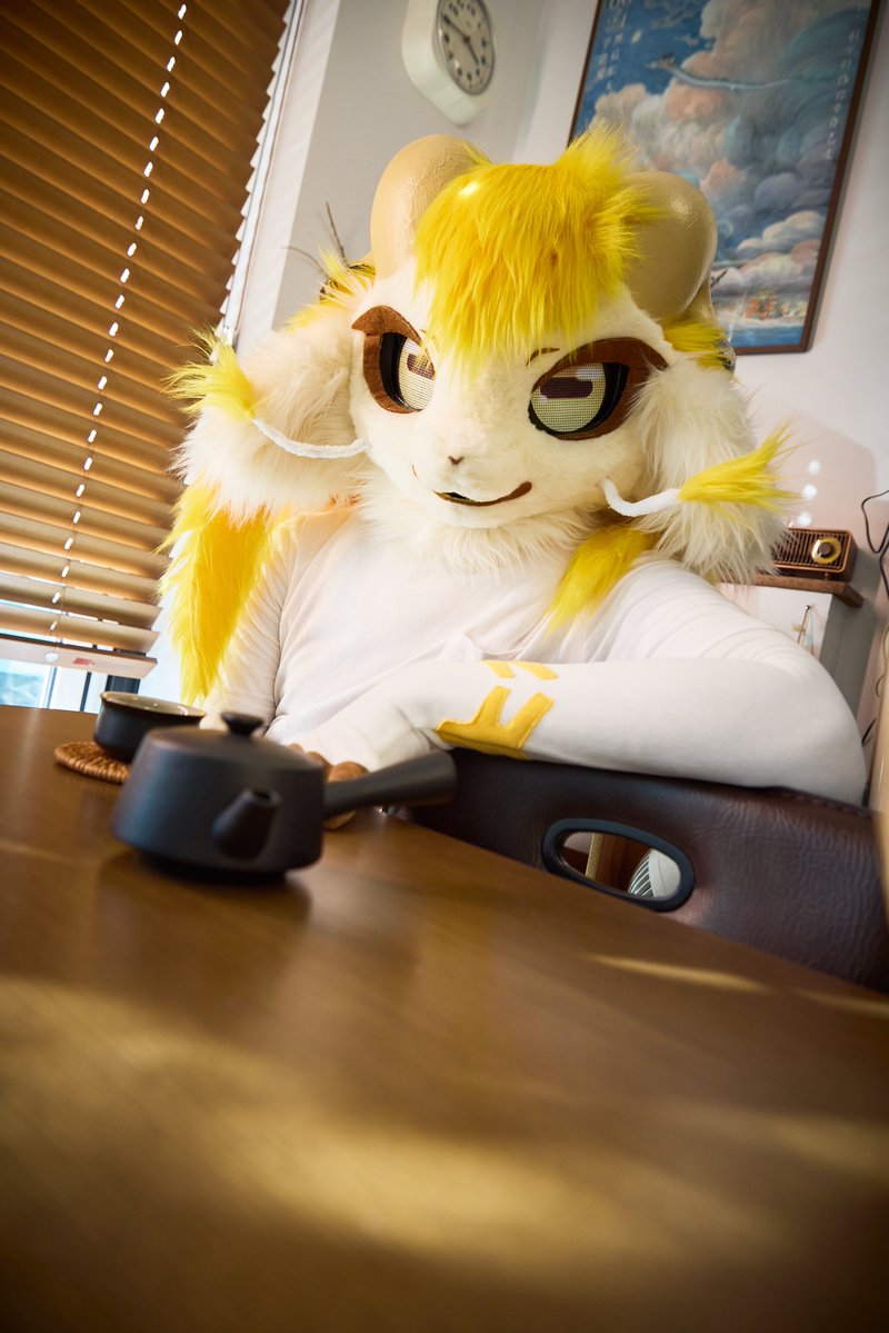 Starlightpine's tweet image. #fursuitfriday
춥다 적셔.

📸:@ guni1636