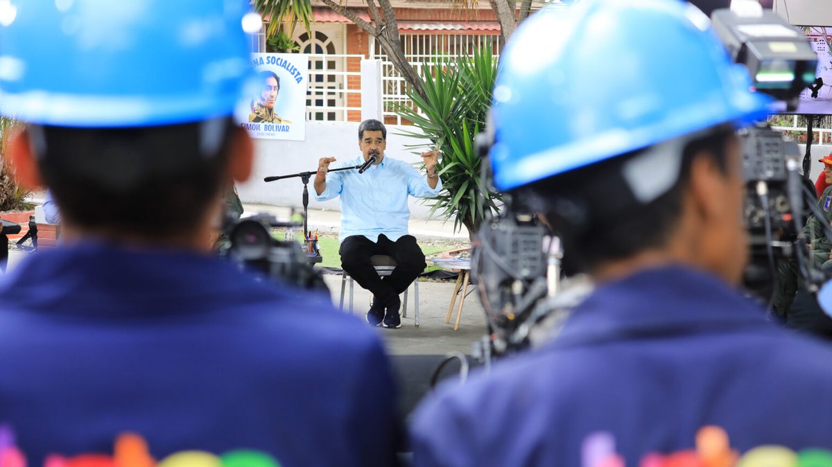RosswuirV's tweet image. «Quien quiera conocer un modelo de democracia verdadera donde el hombre y la mujer humilde tiene la conciencia y el poder, venga Venezuela»Nicolas Maduro 
#paobc