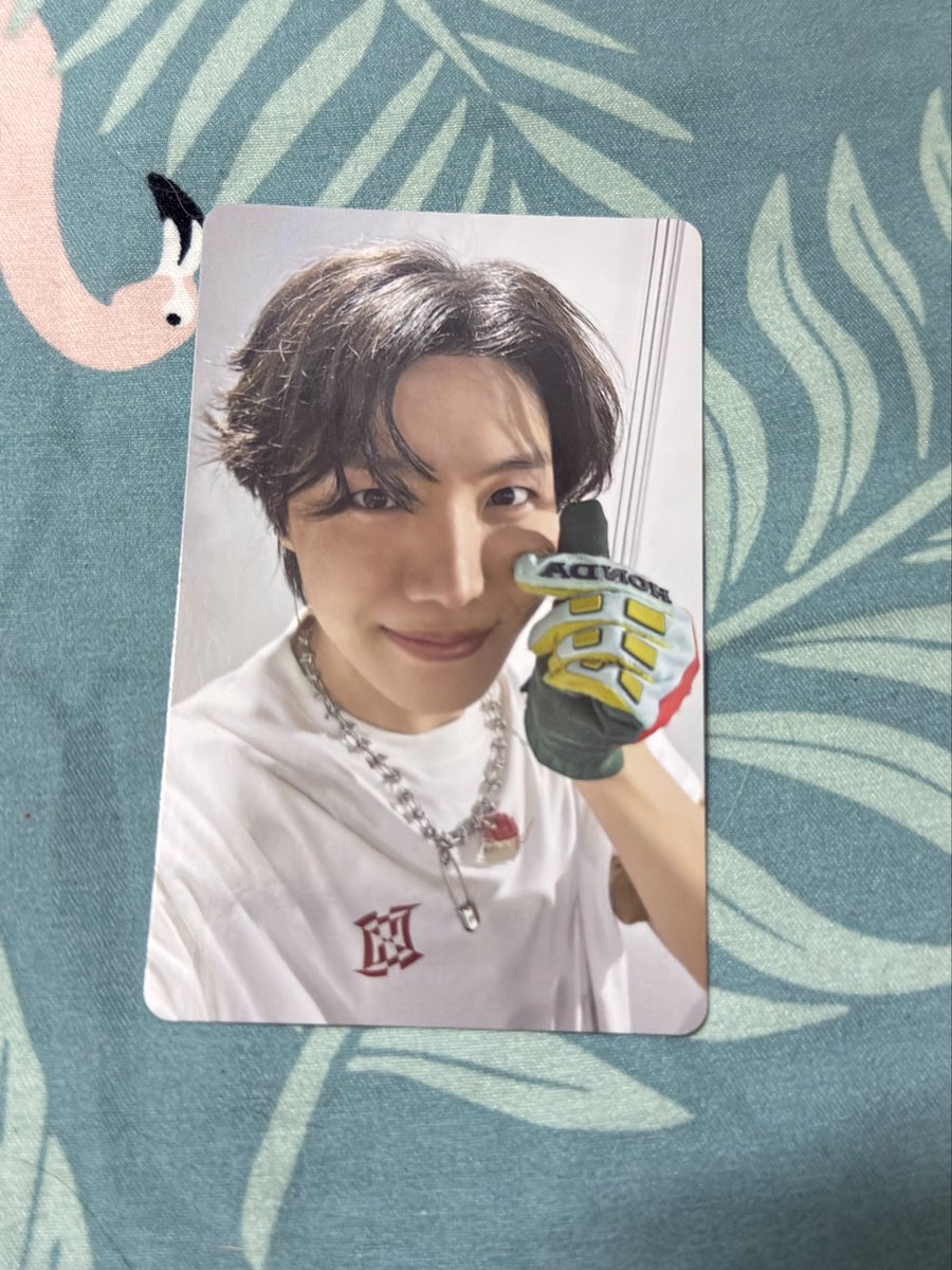 jiahobie's tweet image. Hobi jakarta pc is here .ᐟ.ᐟ .ᐟ.ᐟ .ᐟ.ᐟ .ᐟ.ᐟ .ᐟ.ᐟ he’s so cuteee🥺🥺🫶🫶🐿️🐿️🐿️❤️