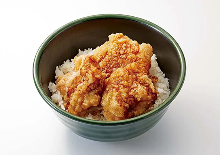 【生協食堂】                 
本日の日替わりメニューは 　　 　　 　 　　 　 　　 　　　　 　　　　  　
  チキン竜田丼
です。                
 今日も11時営業スタート。  ご来店お待ちしております。