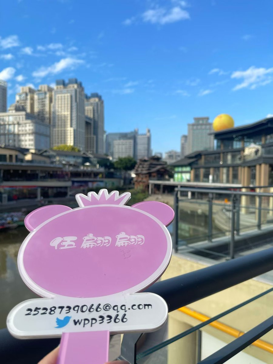 黄推福利内容 - 伍翩翩的精彩图片 福利姬伍翩翩分享的黄推图片4 - 网红私拍内容