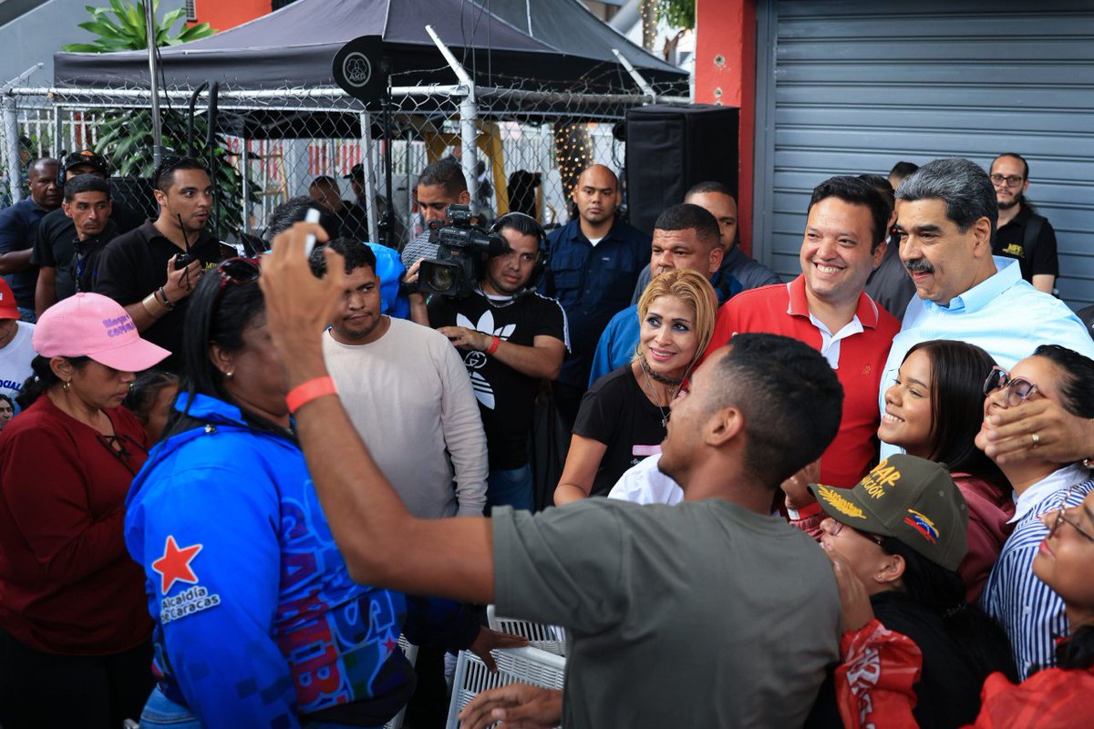 RosswuirV's tweet image. &quot;Lo que hemos hecho es construir con Chávez y Bolívar la democracia más vibrante, participativa y completa de la historia de Nuestra América&quot;.Nicolás Maduro
#paobc