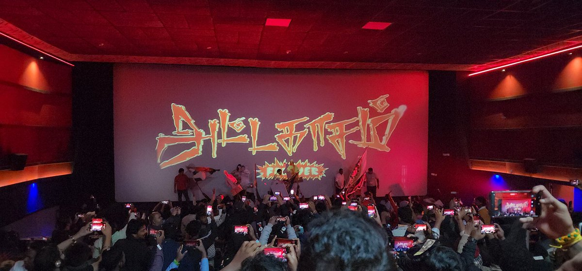 Romanajith00718's tweet image. Ultimate Start 🛐 #Ajithkumar 🥵

#Attagasam 

#AttagasamReRelease