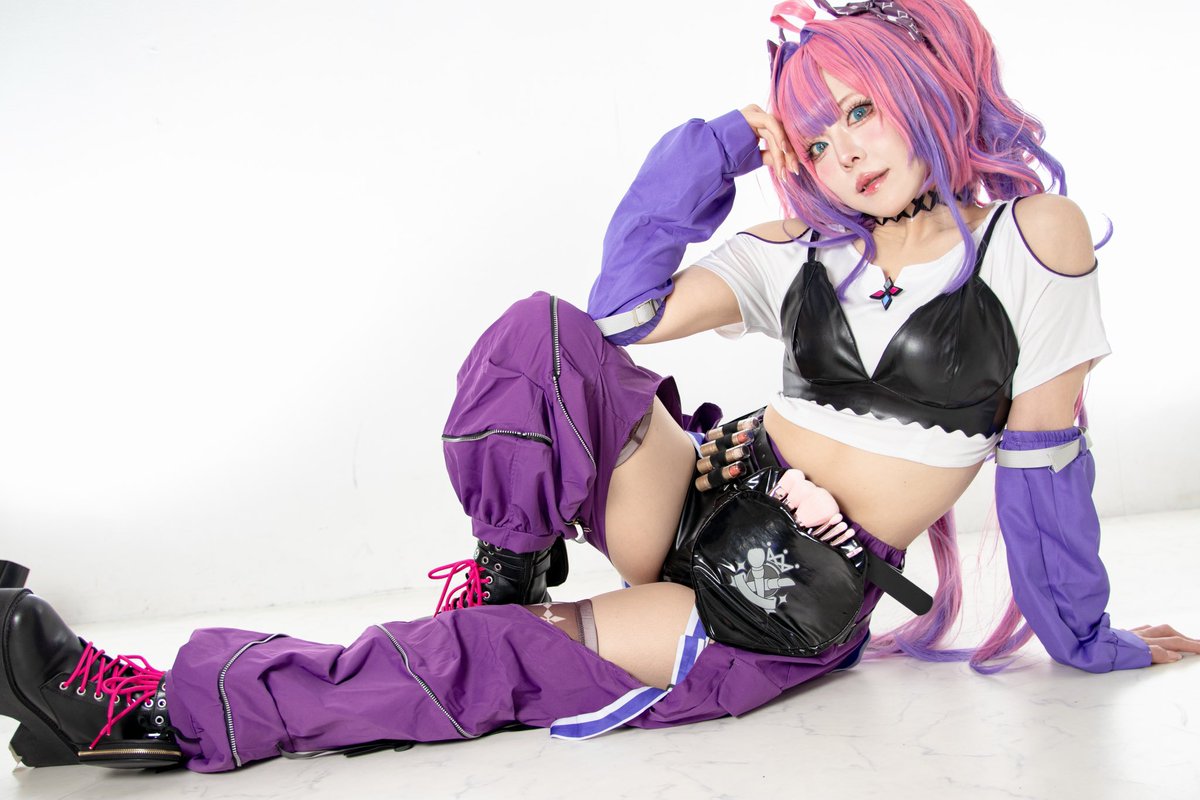 【Cosplay】

 ▶️hololive 

綺々羅々ヴィヴィ💅✨️
Kikirara Vivi

✨️ FLOW GLOW✨️

📸<a href="/RIC_Mina10/">N.RIC</a> 

#ヴィヴィメイク
#北の国からホロライブ2025