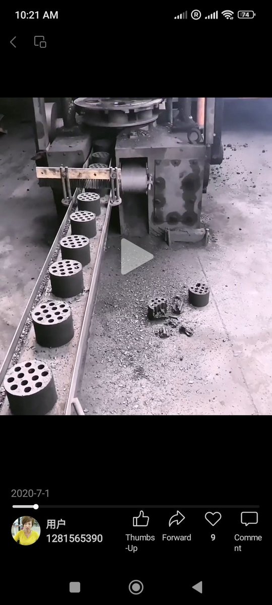 Muugiimon's tweet image. Үнэхээр урдаас утаагүй түлш авах гээд бга юм бол энийг авах хэрэгтэй шдэ. Энэ ямар ч утаа гардаггүй юм бна лээ хөххотод гудамжны үзүүрт шатааж байхыг нь харсан.