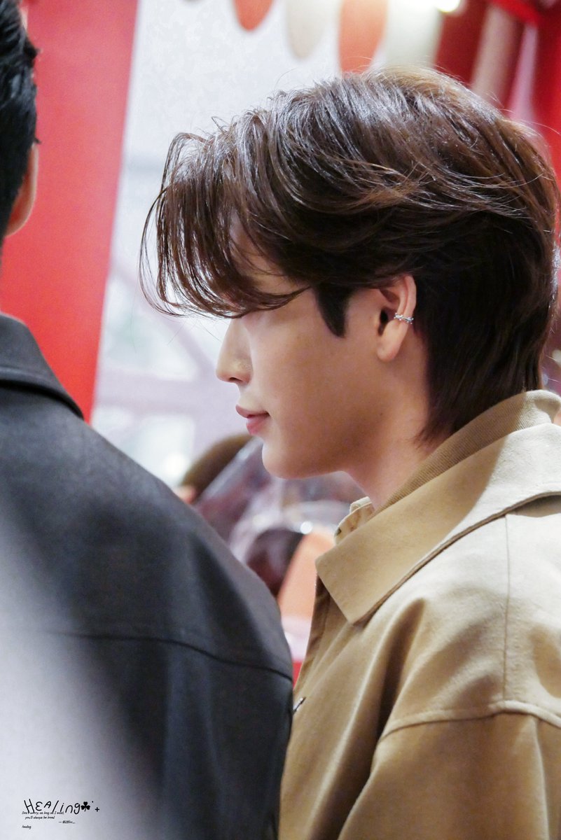 28for_healing's tweet image. ชอบมองไซด์โปรไฟล์ของน้องมาร์คอยู่อย่าง

#MonchhichixTheMallGroup
.☘︎ ݁˖ #markjrtn @Markjrtn ࣪𖤐