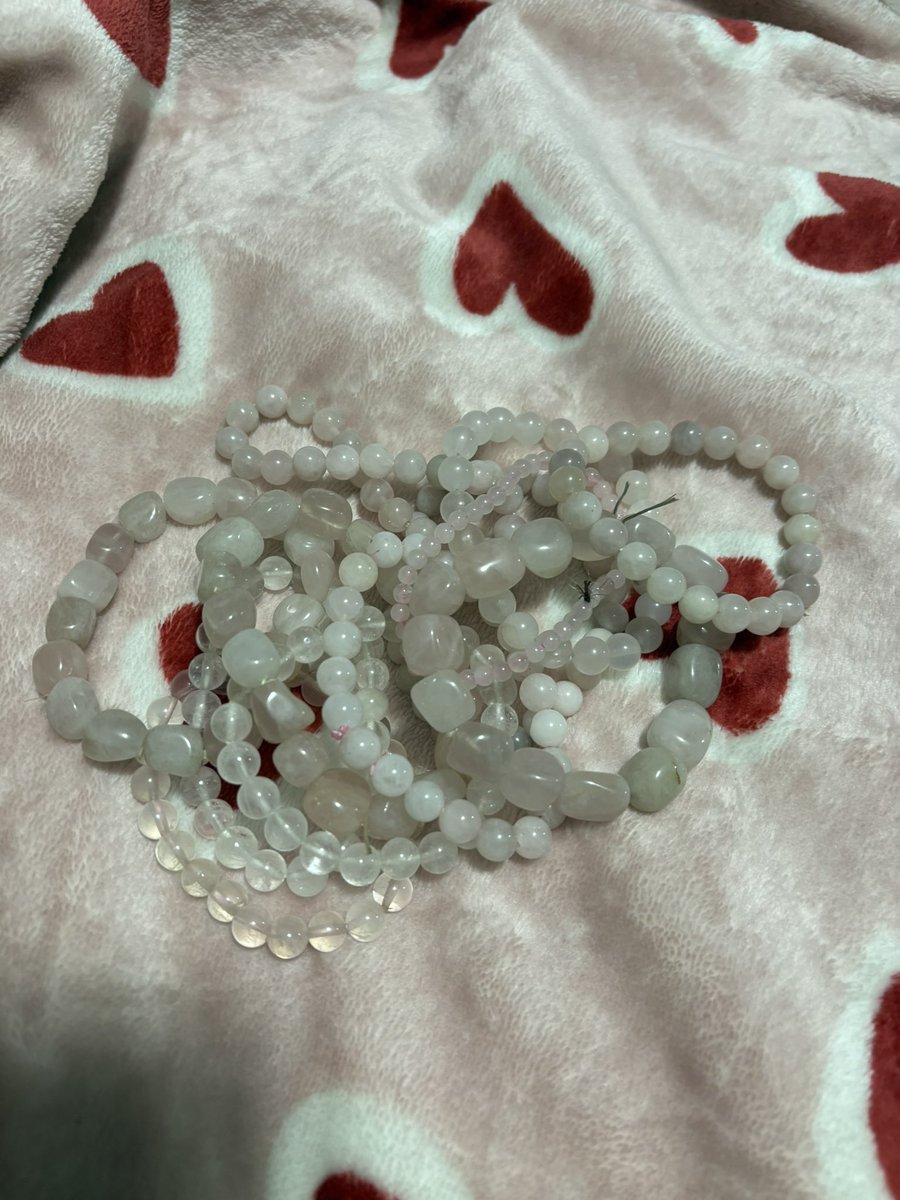 NeffyLovesErgo's tweet image. So I wear rose quartz bracelets every day. My mother gave me a whole bunch of them… I’m gonna carry a few around with me to give out to people. I sometimes get compliments on them so I think it would be nice to give my extras to people who like them! 💕