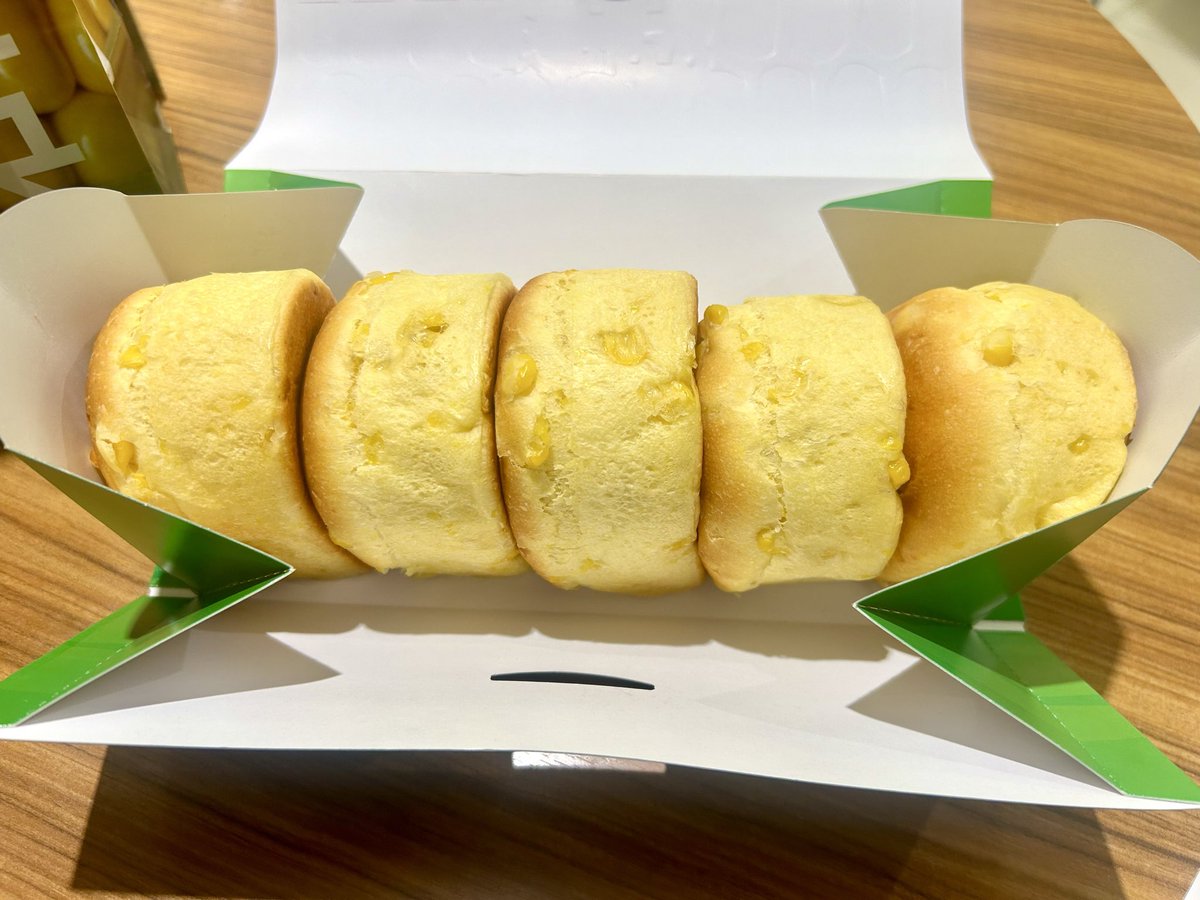 コーンパンページ 今日は夜勤明けにまっすぐ新千歳空港へ✈️ 目的は「びえいの