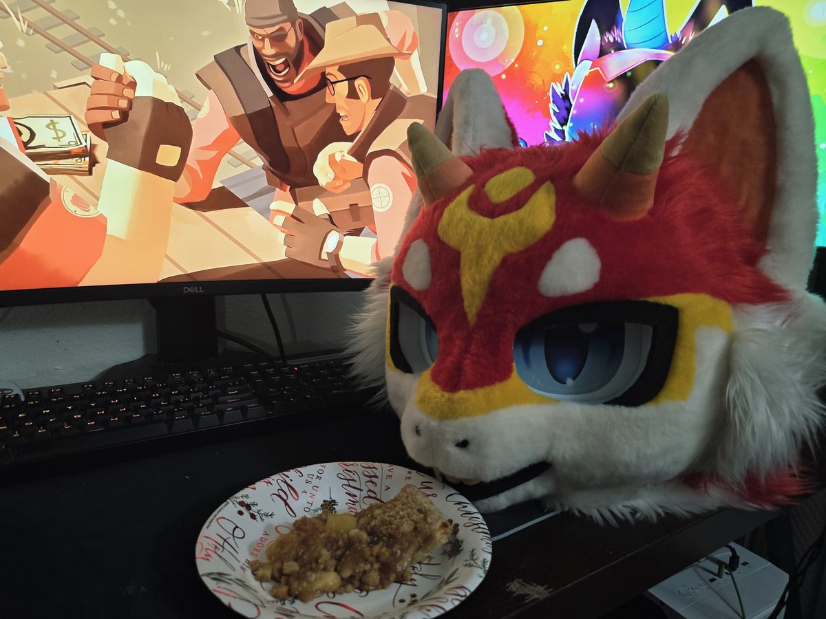 Happy Thanksgiving everyone!

I am grateful for all the friends I have made and how much they mean to me. <3

#furry #Thanksgiving