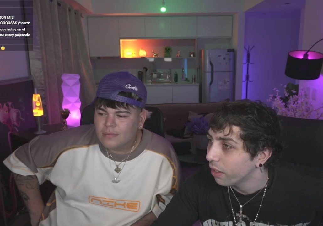 maiiporrito's tweet image. Cayó ysy al stream