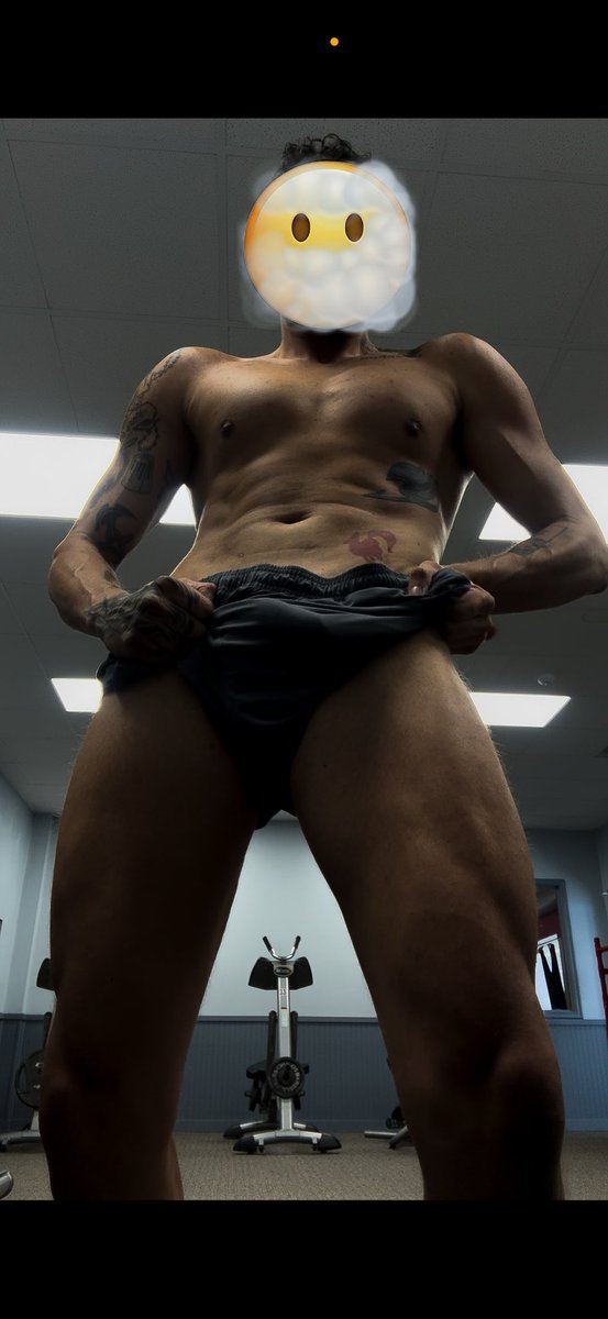 _AudioPhobia's tweet image. Would you workout with me? What if I begged like a pathetic little worm?