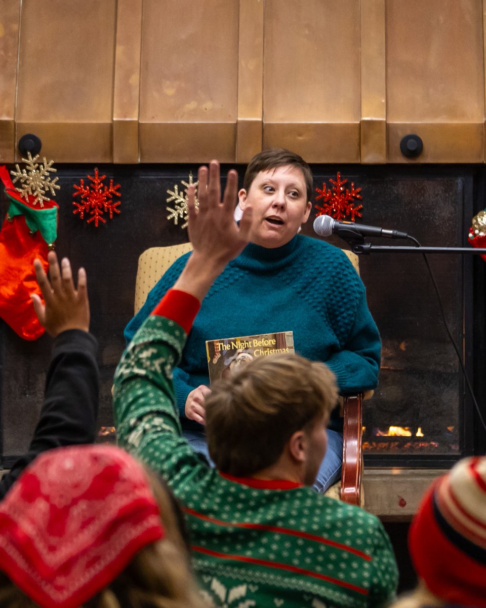 BridgewaterNews's tweet photo. Oh, the weather outside is frightful, but the festivities inside are delightful!

The annual Journey of Lights brought students from every corner of campus together to learn about all the ways members of our BC community celebrate the holidays! How will you celebrate this season? https://t.co/KlVDhSmttX
