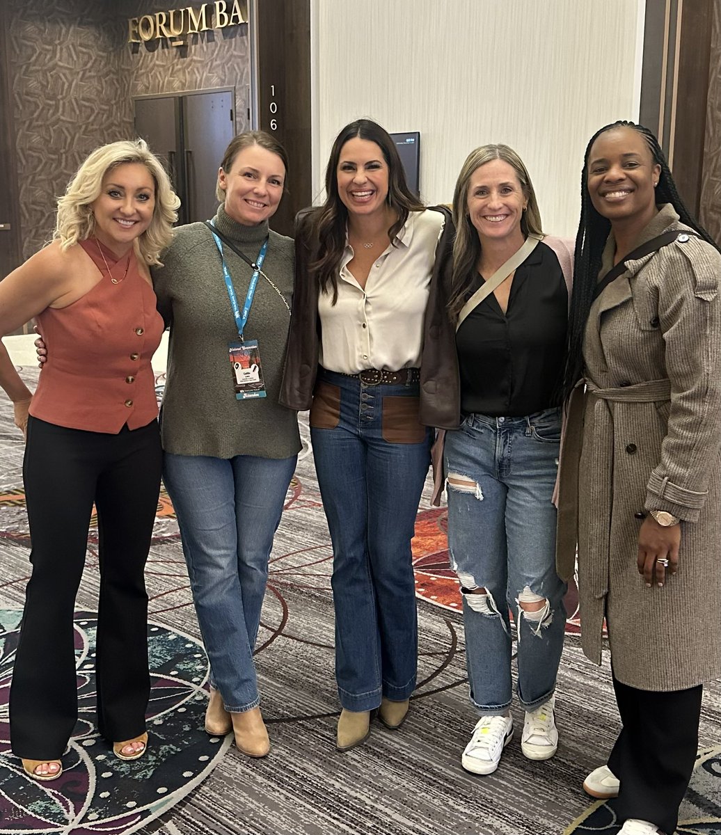 Erika Hanson Barnes tweet media