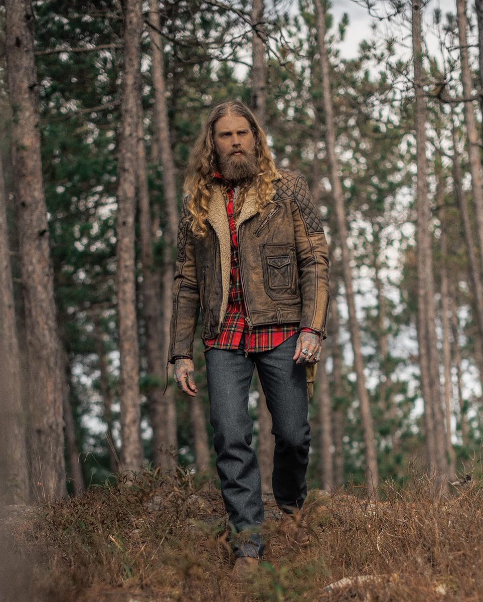 Nølān Parody| tweet media