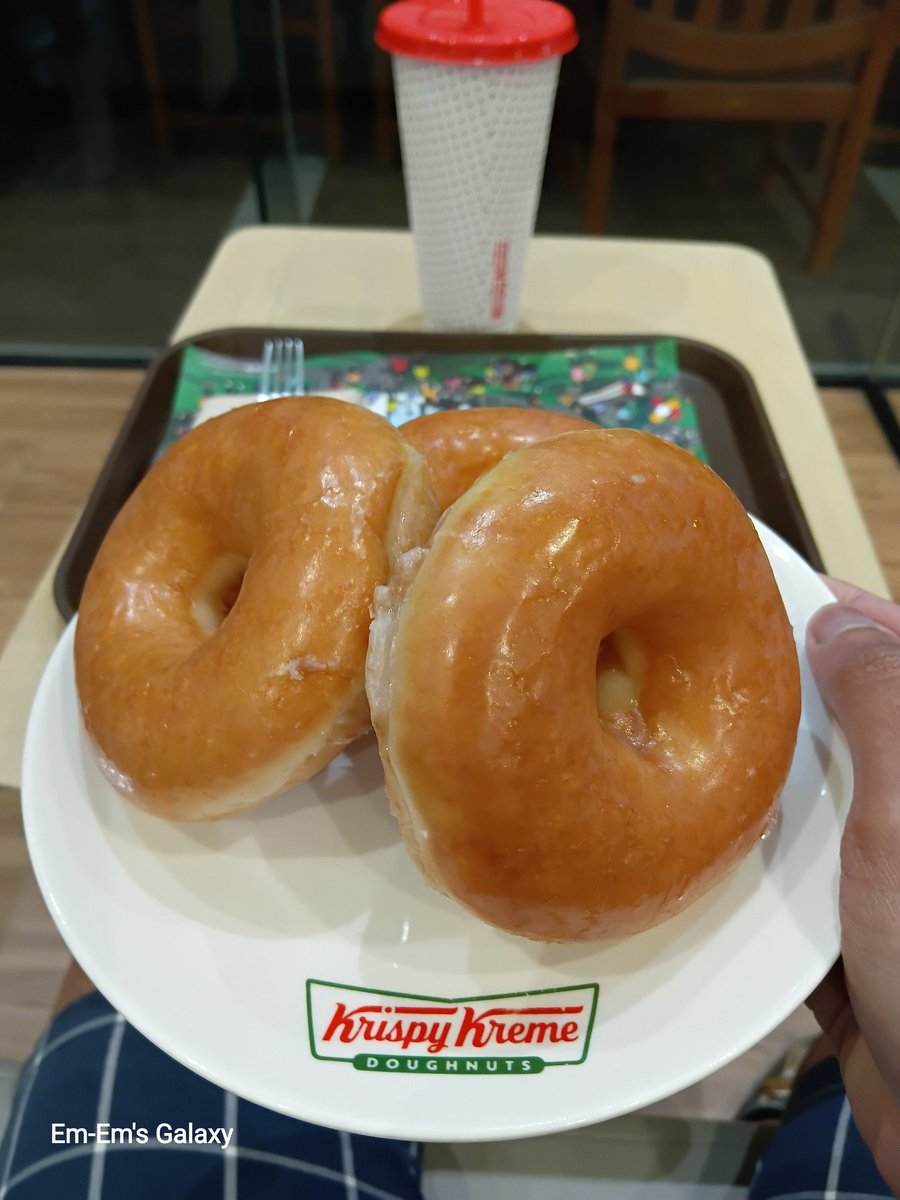EM2EM18's tweet photo. Krispy Kreme cravings! π
#Alter #AlterCebu #AlterPhilippines #AlterPinoy #Gay #Bottom #GoodEvening #AlterApas #ITPark #CebuITPark https://t.co/upvF6rj8gx