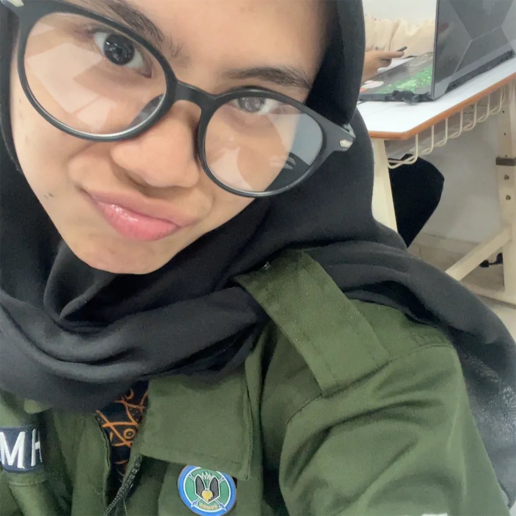 ayaouchi's tweet photo. resmi jadi hmit💚🫵🏻 https://t.co/7EYitbhbhI