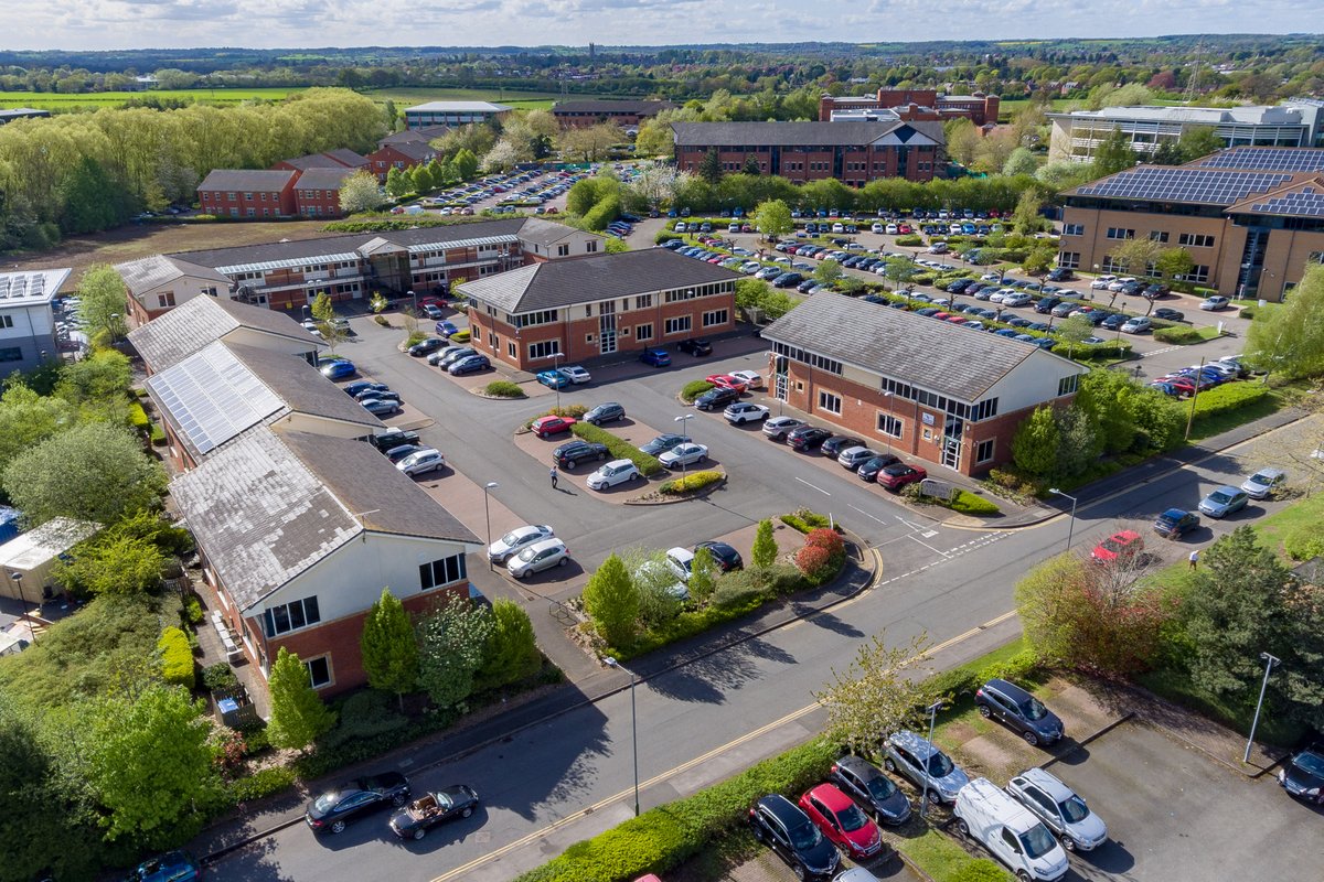 📣 𝗩𝗔𝗥𝗜𝗢𝗨𝗦 𝗢𝗙𝗙𝗜𝗖𝗘𝗦 𝗔𝗩𝗔𝗜𝗟𝗔𝗕𝗟𝗘📣 
👉 For Sale / To Let
📍𝗔𝘁𝗵𝗲𝗻𝗮 𝗖𝗼𝘂𝗿𝘁, 𝗔𝘁𝗵𝗲𝗻𝗮 𝗗𝗿𝗶𝘃𝗲, 𝗪𝗮𝗿𝘄𝗶𝗰𝗸, 𝗖𝗩𝟯𝟰 𝟲𝗥𝗧

✅ Range of units available 
✅ Self contained 
✅ Prime commercial location 
✅ Good access to M40