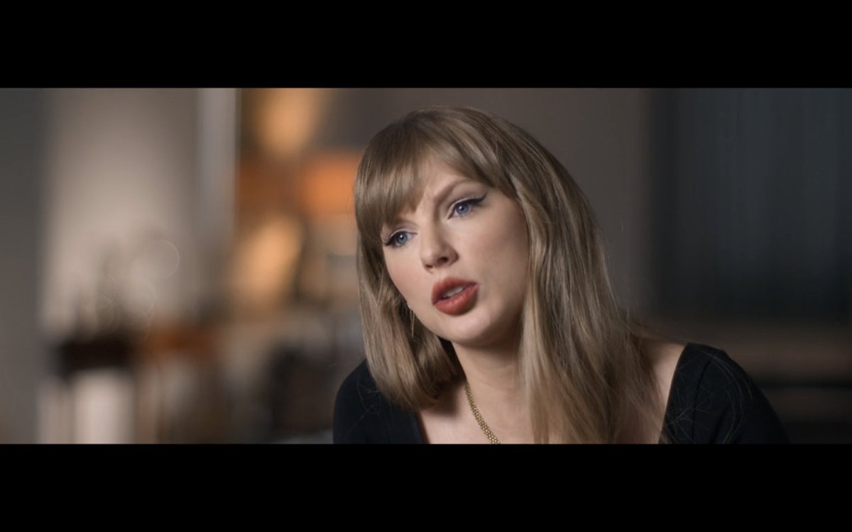 hantalkstaylor's tweet image. "if I hear people online being like 'I miss the old show!' I was going to be like 'Oh my god, I swear to god, you have no idea how hard this was to do!!"  - Taylor on adding TTPD to the setlist 

#ErasDocSpoilers #ErasTourDoc