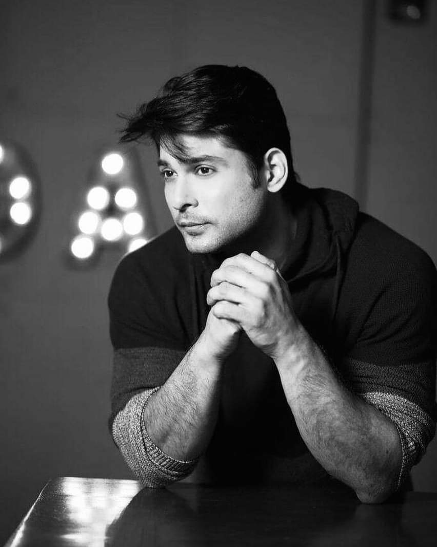 Samiaahh_l2's tweet photo. Once again wish you a happy happy birthday sid.😇

HBD KING SIDHARTH
#HBDSidharthShukla
HBD KING SIDHARTH https://t.co/1DNNEJJXQe