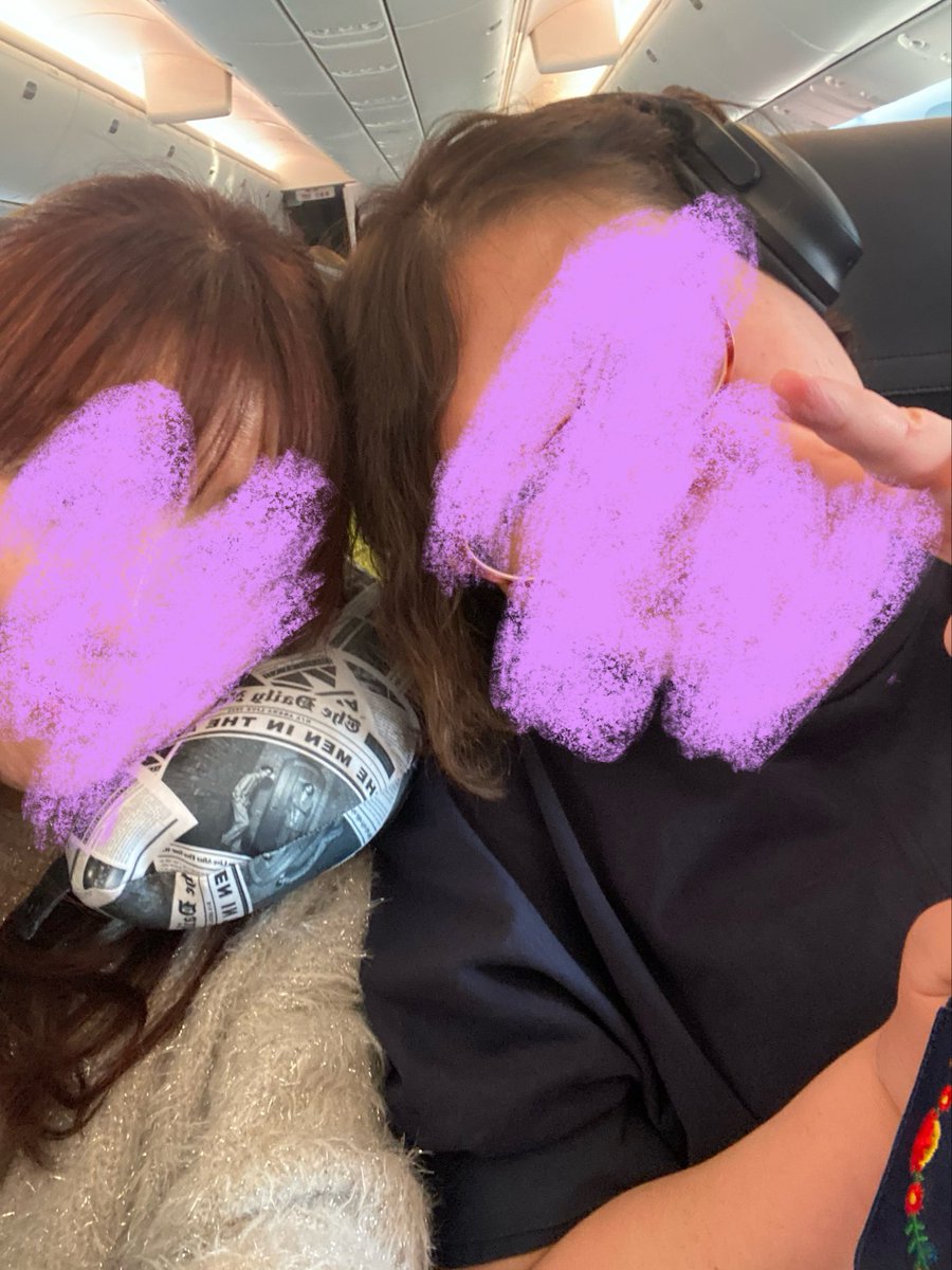 東京の1212の日は凍える寒さで 初めの『 REDWEST マフラー 』嬉しかっ