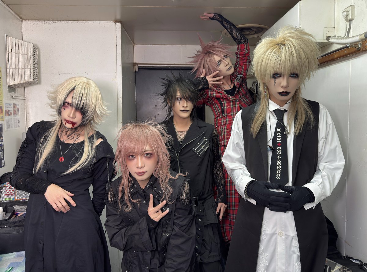 ダウト_Information[公式] (@info_d_out) / Posts / X