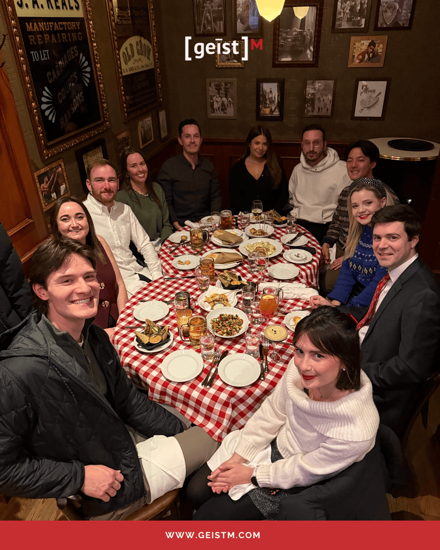 GeistM's tweet photo. 🎉 The NYC team gathered for a festive holiday celebration — happy hour, dinner, and plenty of good vibes. ✨

#HolidayParty #TeamCelebration #NYCTeam #OfficeLife #TeamBonding #CompanyCulture #WorkFamily #HolidaySeason #GoodVibes #EndOfYearCelebration https://t.co/X1DlegH6Xo