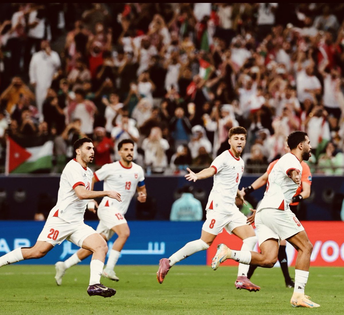 النشامى الى نصف نهائي كأس العرب بعد التغلب على العراق بهدف نظيف 

الف مبرووك 🇯🇴

#الاردن_العراق