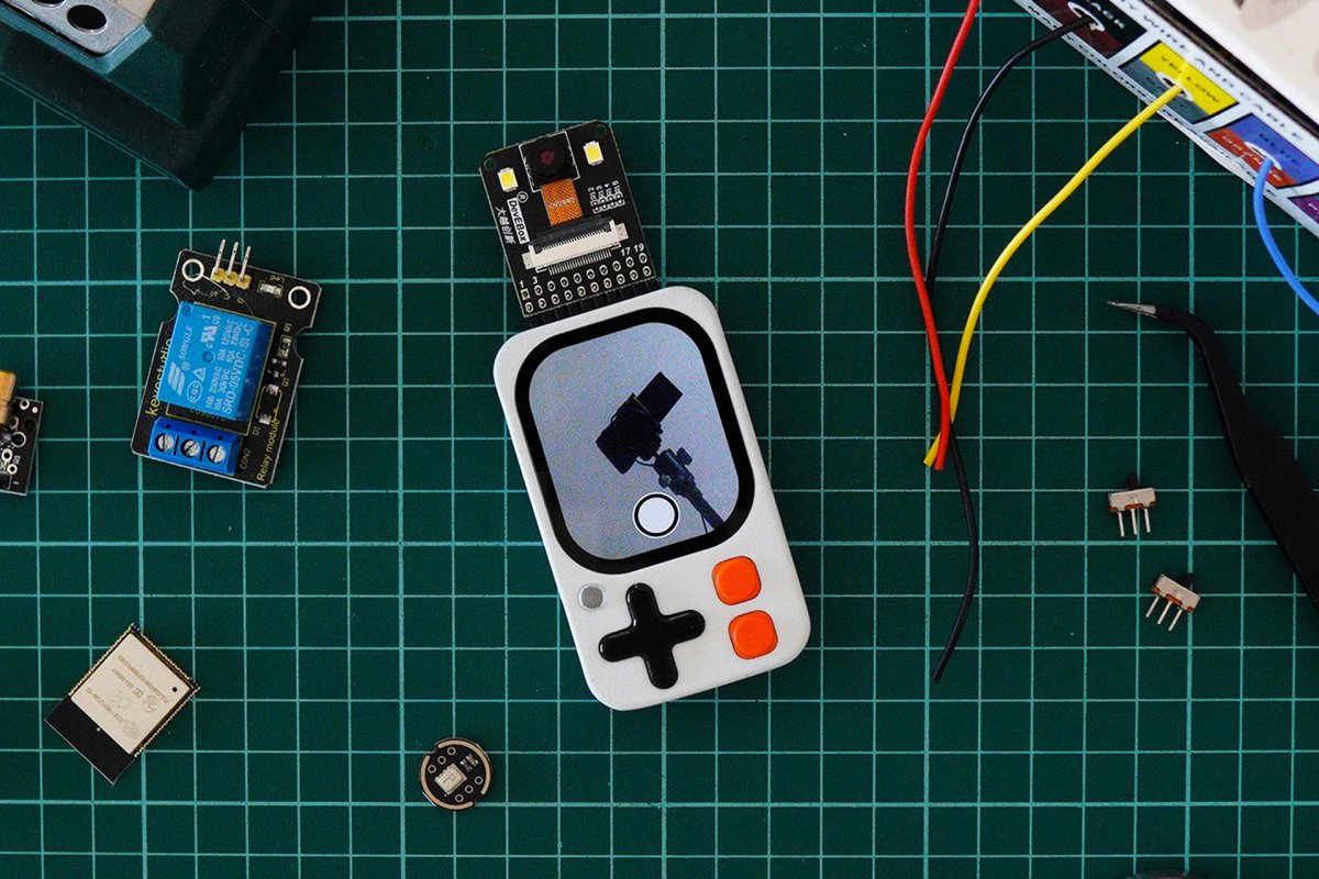 nwtls's tweet image. If you enjoy building or tinkering with electronics, this hacking tool can help you get wildly creative with your projects, and make it a lot easier …

newatlas.com/electronics/ko…

#KodeDot #InnovativeMakers #TechTool #ElectronicsGuru