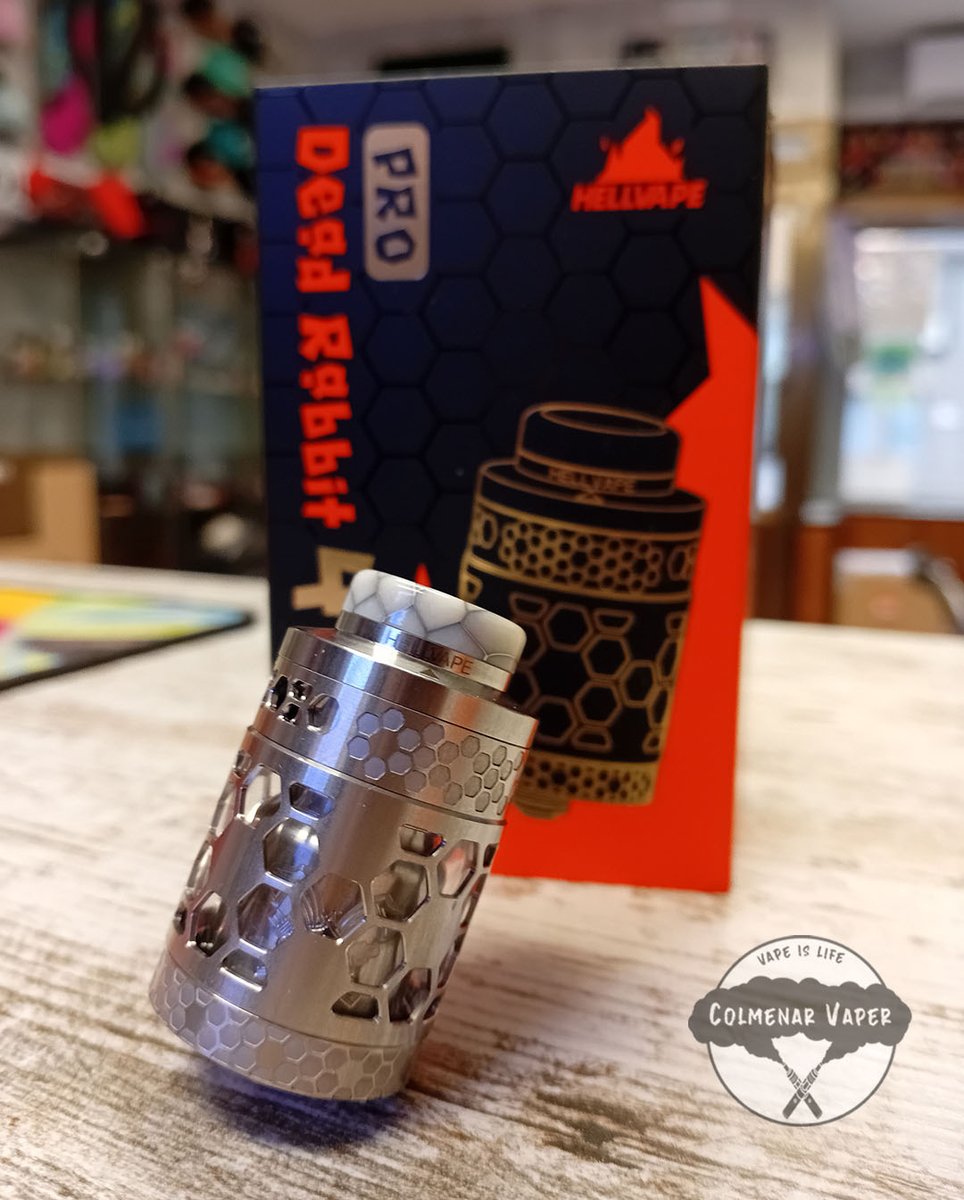 Dead Rabbit 4 RTA Pro de <a href="/hellvapesales/">Officialhellvape</a>  💨💨💨 refinado, reforzado, implacable.
El mismo corazón. Un blindaje más fuerte.