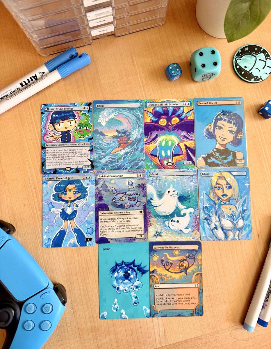 Blue alter appreciation time!! 💙 DANG I have done soooo many blue alters! I love painting in blue, something about it makes my eyes tickle. Maybe it’s time to start finding these homes soon ⭐️˙ . ꒷ 🪼 . 𖦹˙—