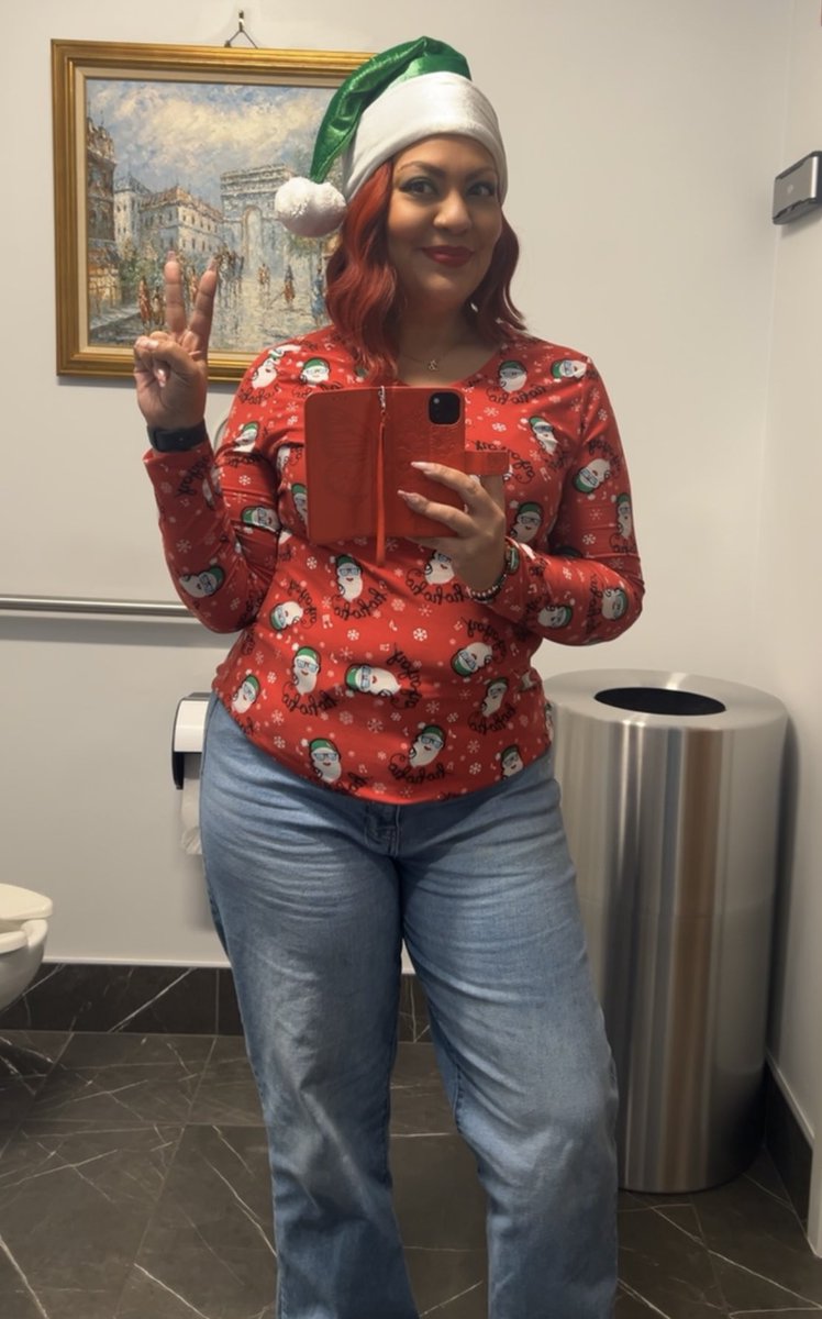 SweetJaneJ0nes's tweet image. The Headassery CONTINUES! #Day6 🎅🏽