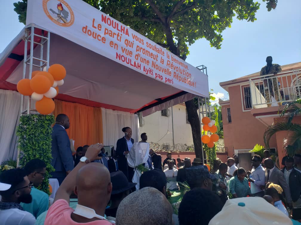 BasenVerite's tweet image. Lors de la #présentation officielle du nouveau #Directoire du parti #NOULHA, ce vendredi 12 #décembre 2025, le #Conseiller-Président #Louis #Gérald #Gilles a salué la #composition de l’équipe et souligné son importance dans la dynamique politique actuelle. Il a renouvelé