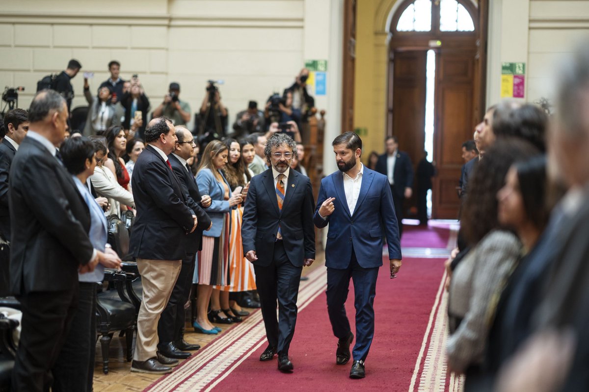 Gabriel Boric Font tweet media