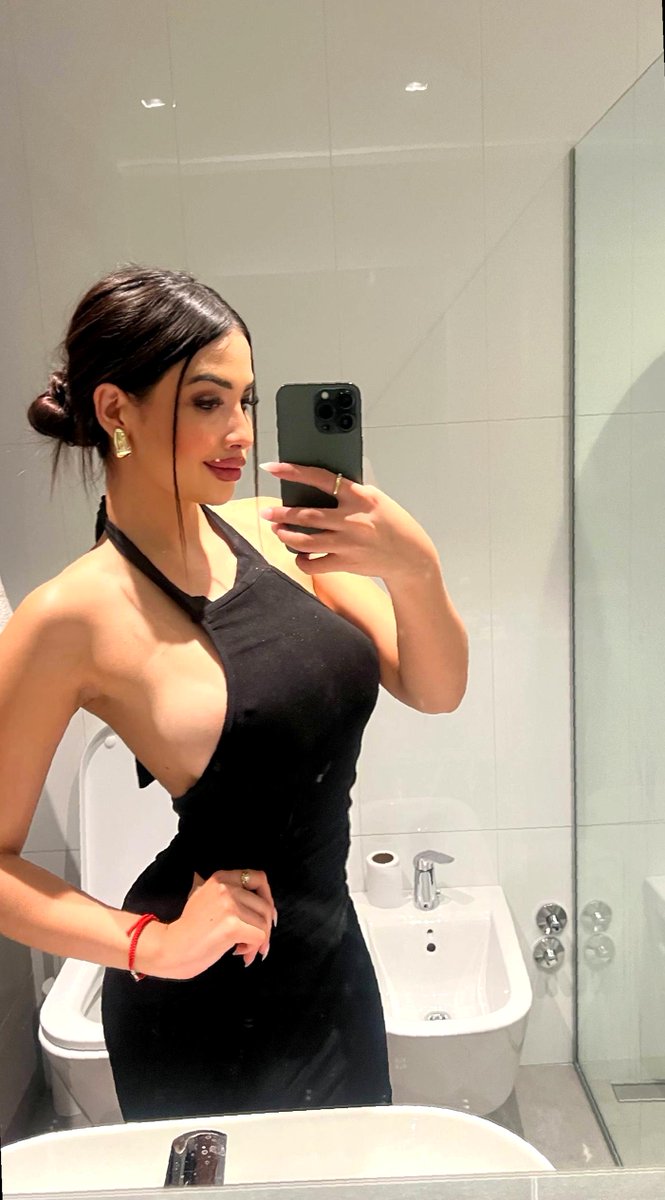 PRINTART3's tweet image. trying to flirt but my brain buffers like bad wifi 🫣