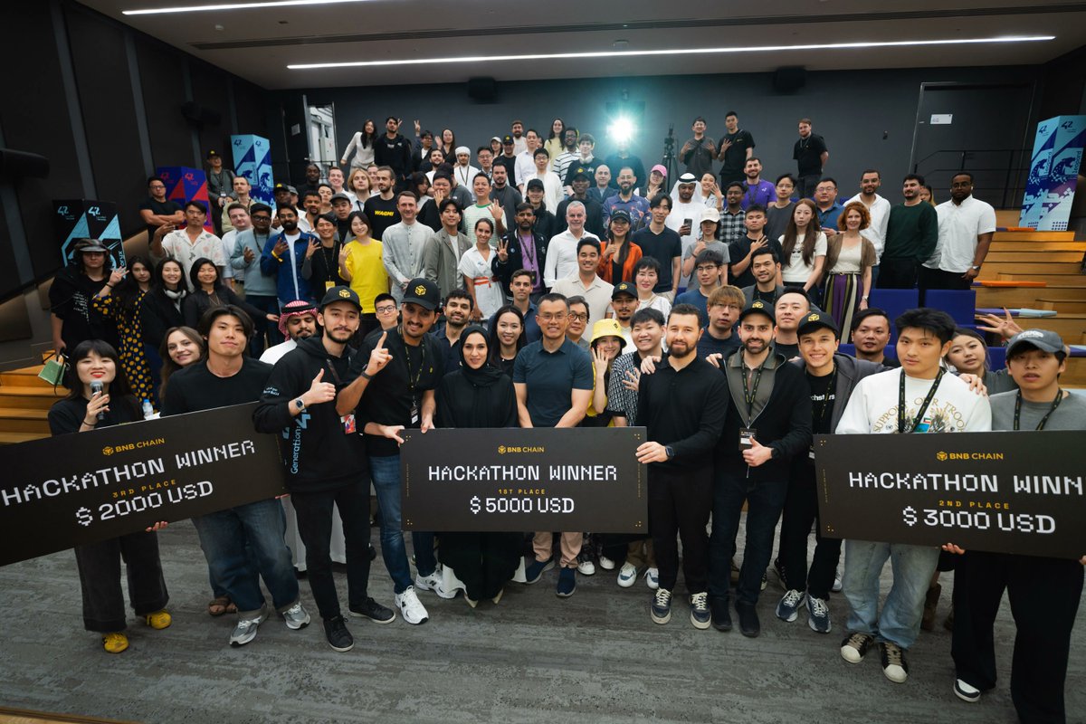BNBCHAIN's tweet image. #BNBHack Abu Dhabi brought together new builders, experienced teams, and ecosystem partners all focused on pushing onchain development forward.

Thank you to everyone who joined, mentored, judged and presented.

See you at the next Local Hack series!