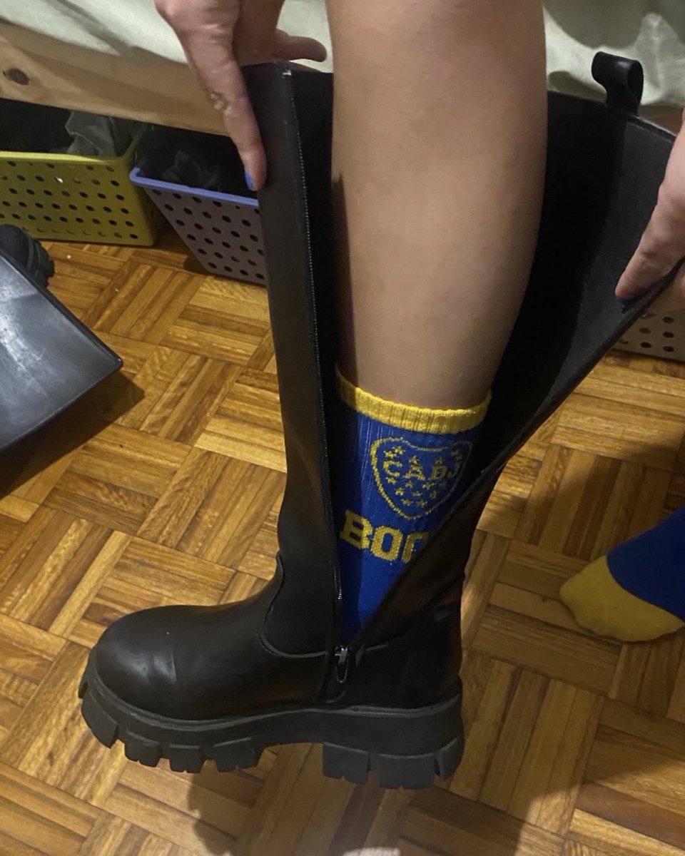 hoy salgo así en honor al 12/12 dale dale dale boca😋💘💋💋
