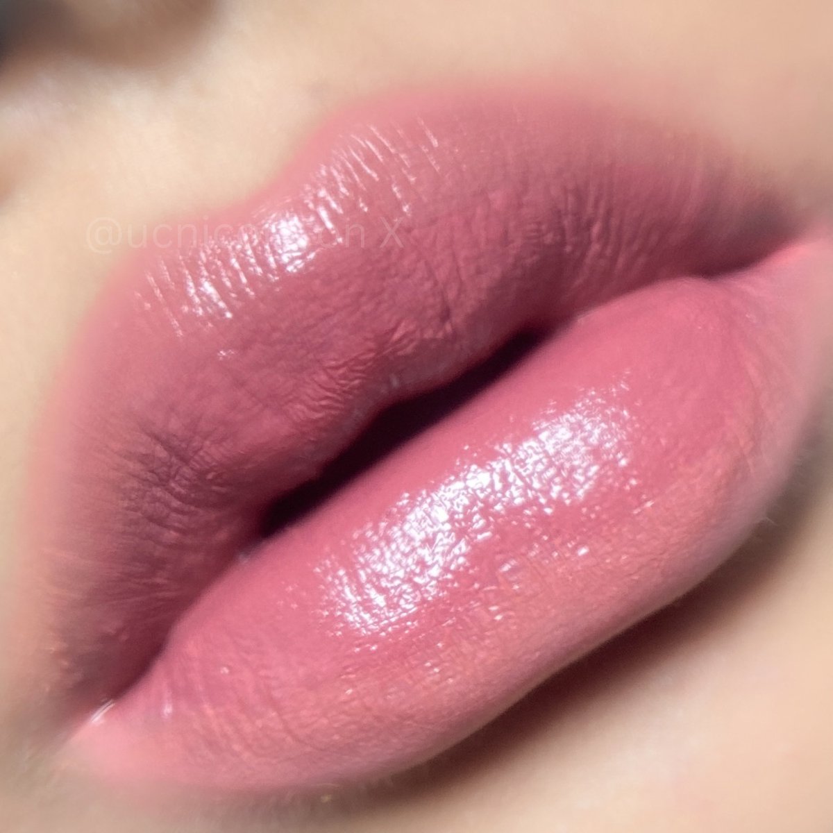 ucnicorn's tweet image. another ombe lips cool tone💋✨

cuma pake lip produk lokal 30ribuan!🥹