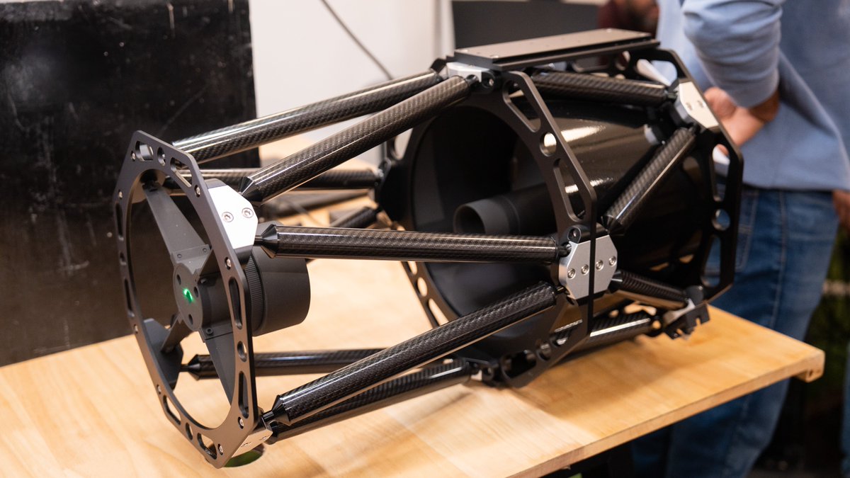 spc_india's tweet image. SPC Founder Fellows at @QOSMIC__Space, brought their space-lasers. For real, not sci-fi. They are building the optical highway to the cosmos.

@Jain_Shrey_  @RohitKR79 @aalokelab