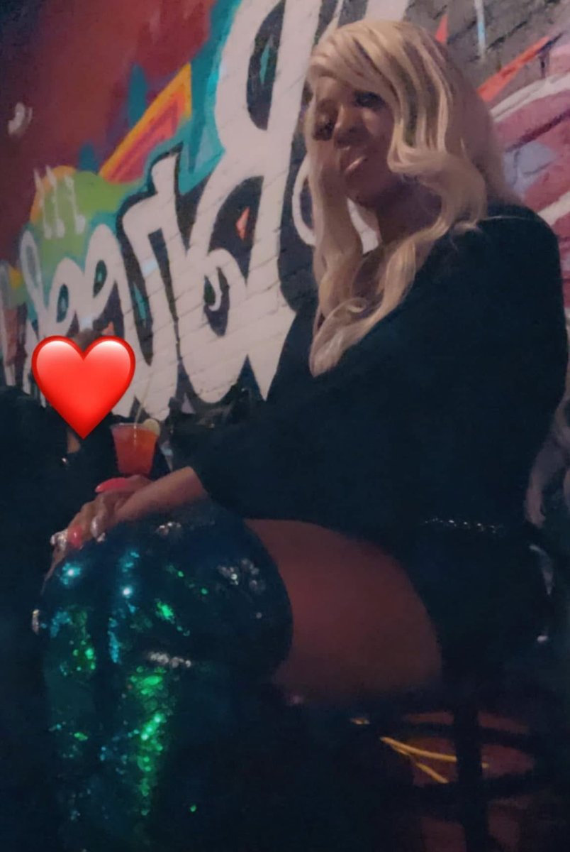 brooklyndiva27's tweet photo. The Brooklyn Diva #BrooklynDiva https://t.co/v16ovgS614