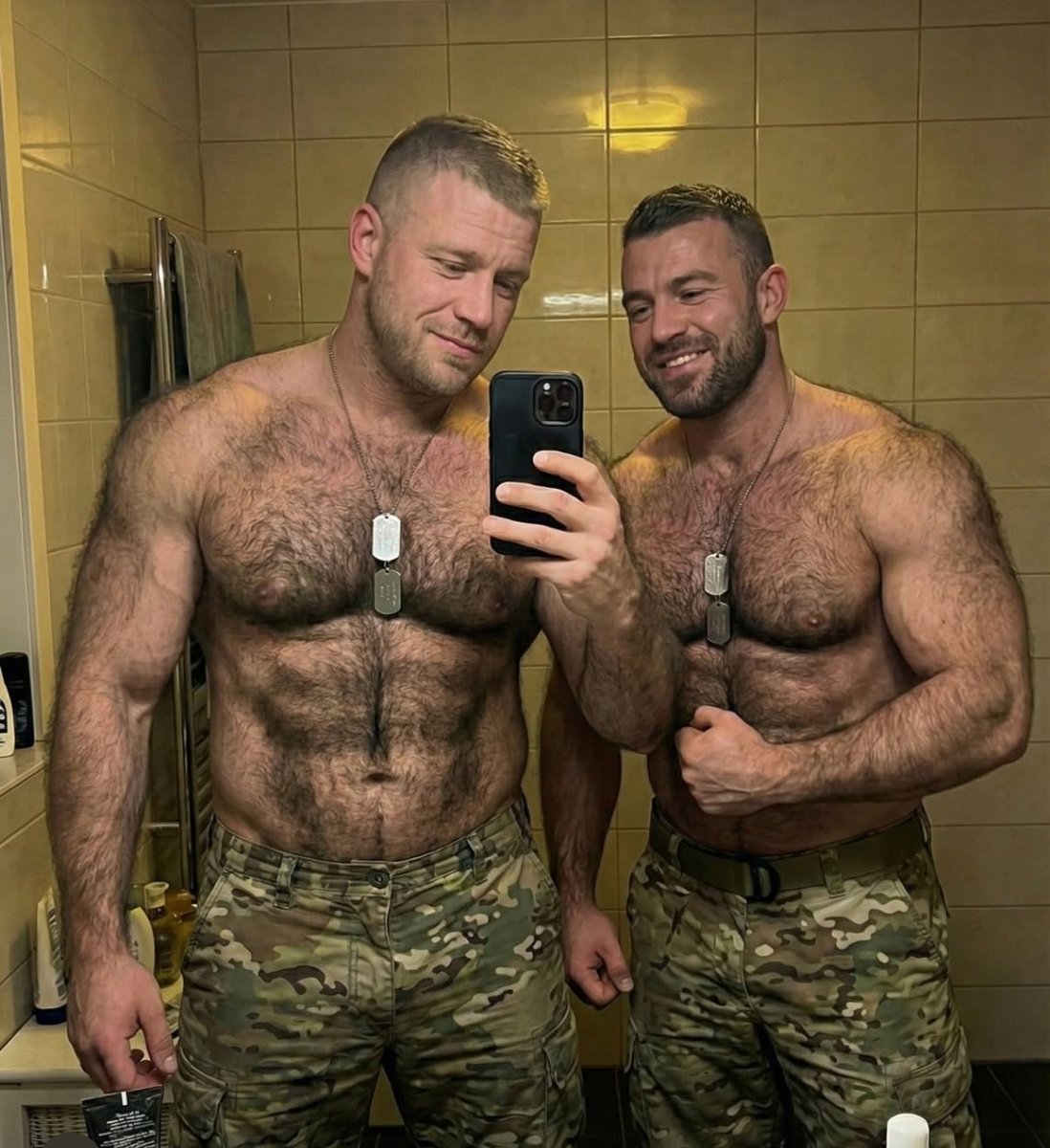 overitall69's tweet image. Flex Friday xits! God bless our troops!