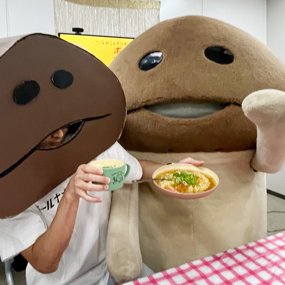 本日のBNNにて「なめこのラウンドプレート＆スープカップ」詳しく紹介