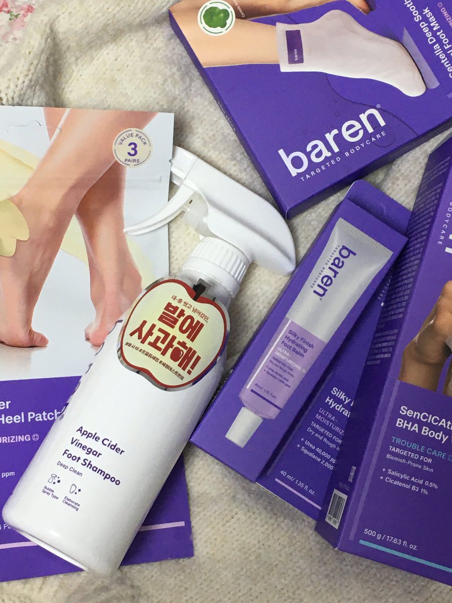 co_lighttheqoo's tweet image. #협찬 #RT
이 트윗을 알티해주신 5분!!께
바렌이 풋마스크를 보내드려요🧦

손이 시려워? 꽁 ❄️
발이 시려워? 바렌 🫂