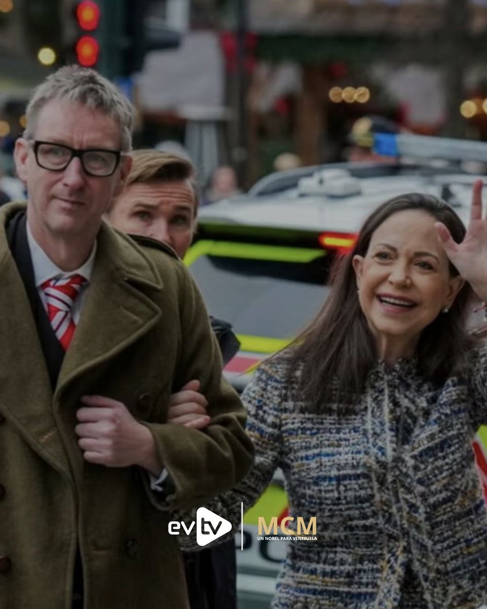👑🇳🇴 María Corina se reunió con los reyes y el príncipe heredero de Noruega

🇳🇴 La líder venezolana y Nobel de la Paz, <a href="/MariaCorinaYA/">María Corina Machado</a>, fue recibida este viernes en audiencia por los reyes Harald V y Sonia, junto al príncipe heredero Haakon, en el Palacio Real de Oslo.

📢 Tras el