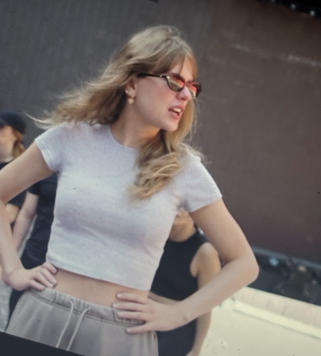taysprinkl's tweet photo. I have something to say.... But I don't think I'd be allowed to...
#taysexual #swiftie #stantwt #gayfortay #needthat #✂️ #taydaddy https://t.co/njx0ubezJb