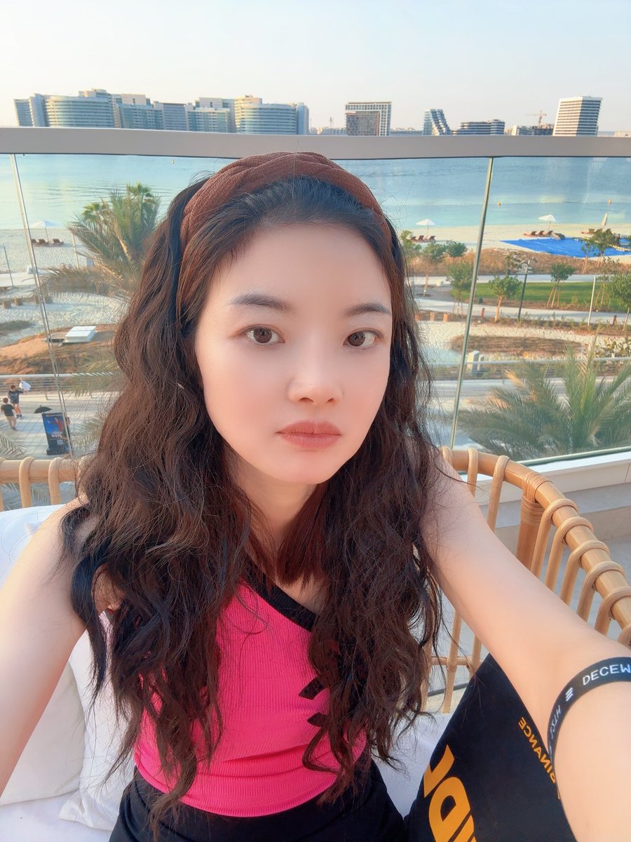 Poppy Chen tweet media