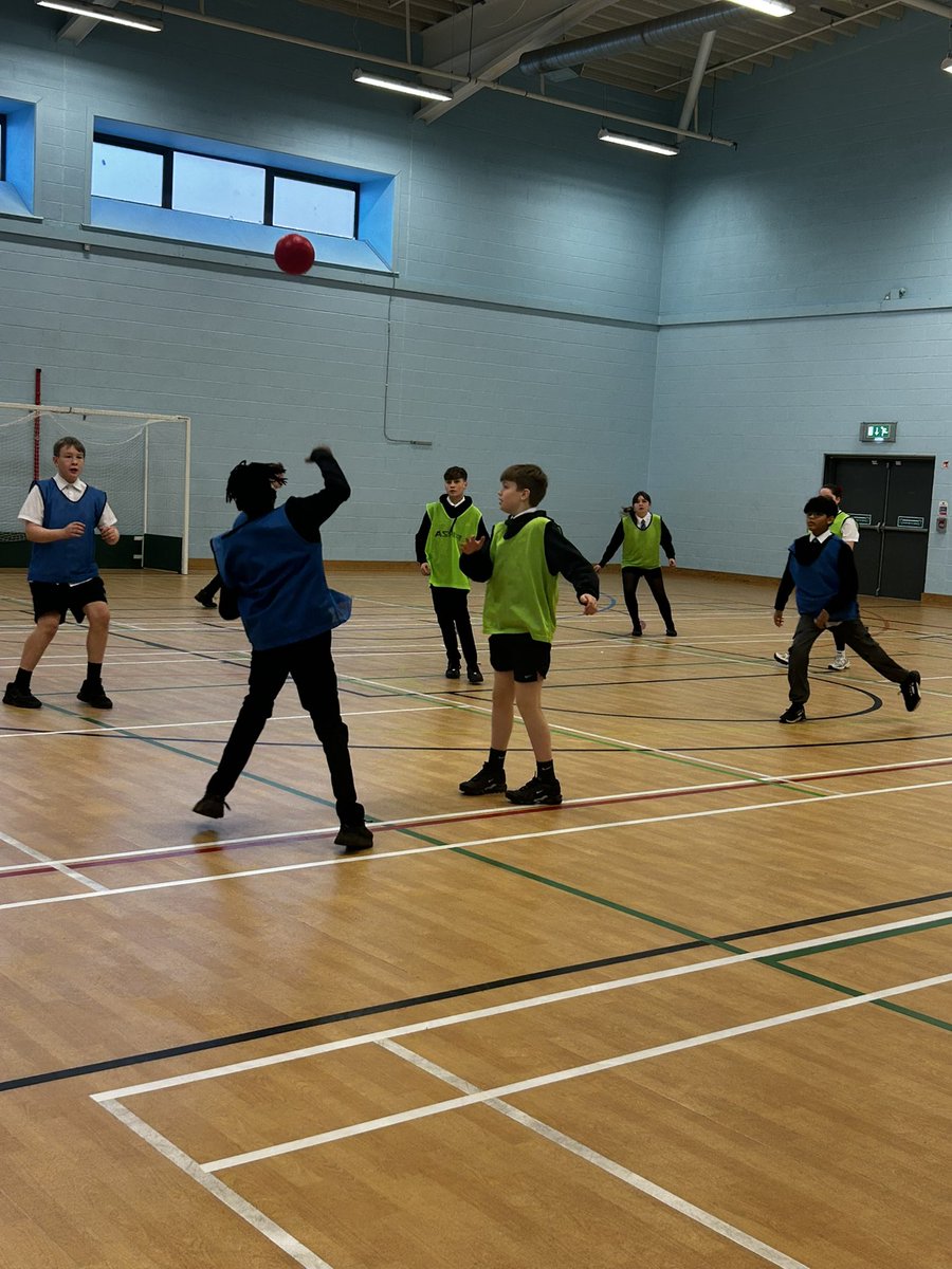 Grove Academy PE tweet media